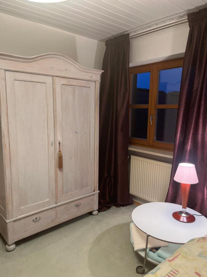 Zimmer Zum Wohlfuehlen Eching  Exterior foto