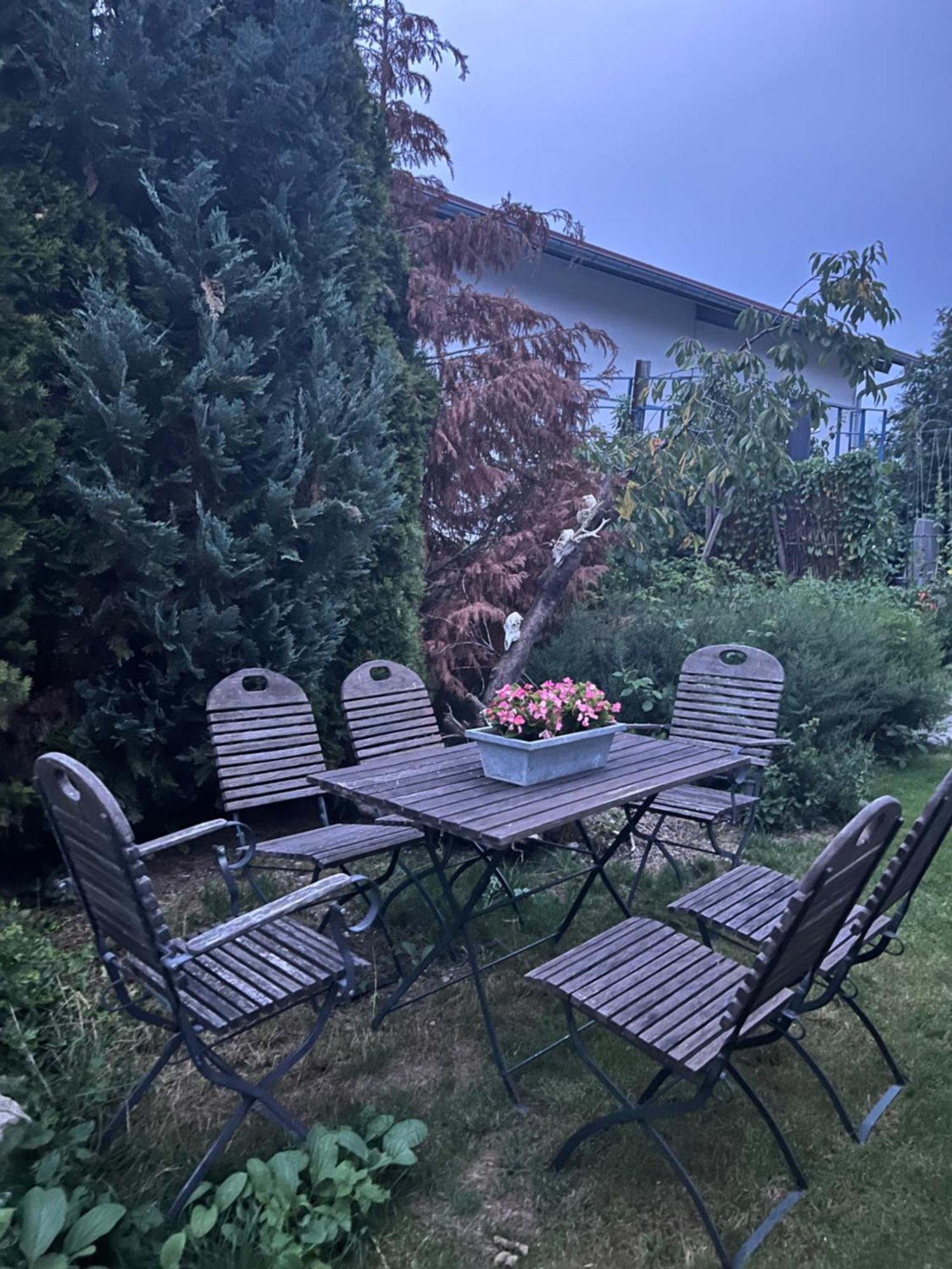Zimmer Zum Wohlfuehlen Eching  Exterior foto
